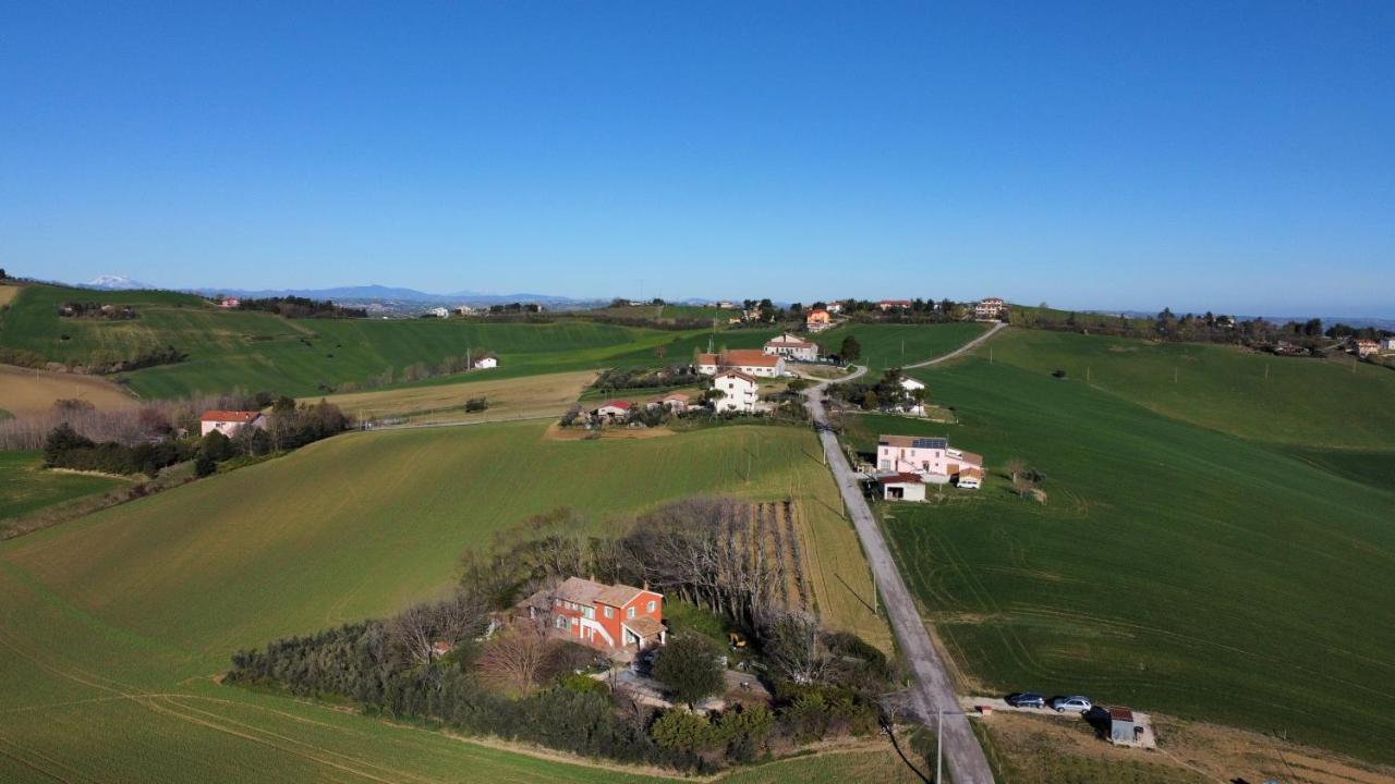 Villa Lemarche B&B Rustico Екстер'єр фото