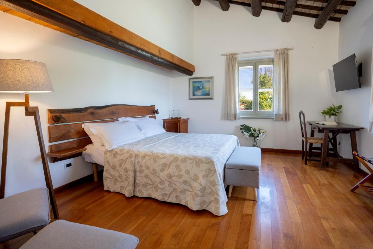 Villa Lemarche B&B Rustico Екстер'єр фото