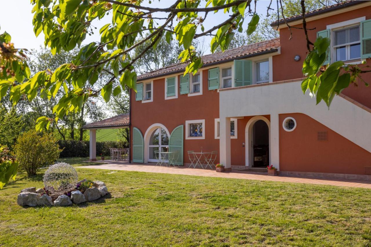Villa Lemarche B&B Rustico Екстер'єр фото