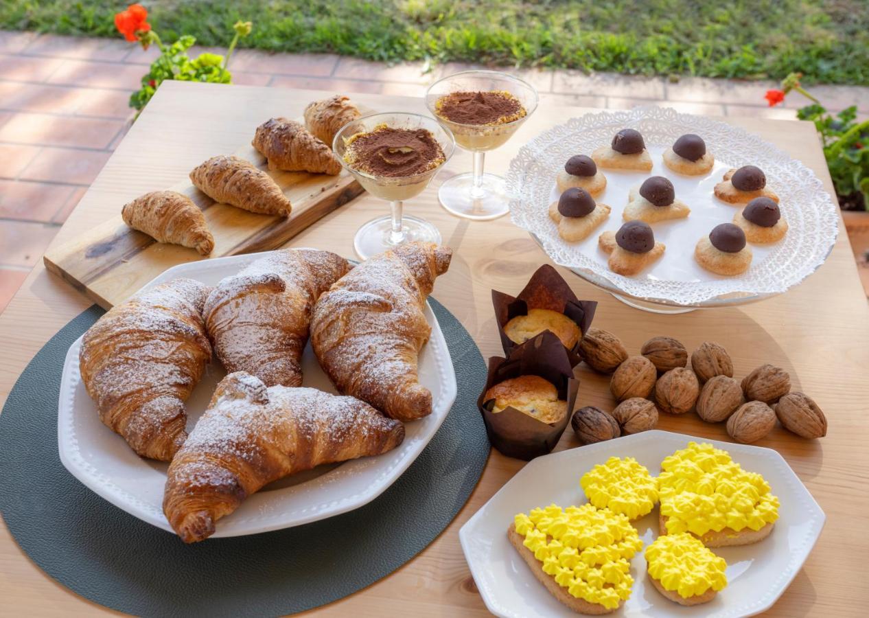Villa Lemarche B&B Rustico Екстер'єр фото