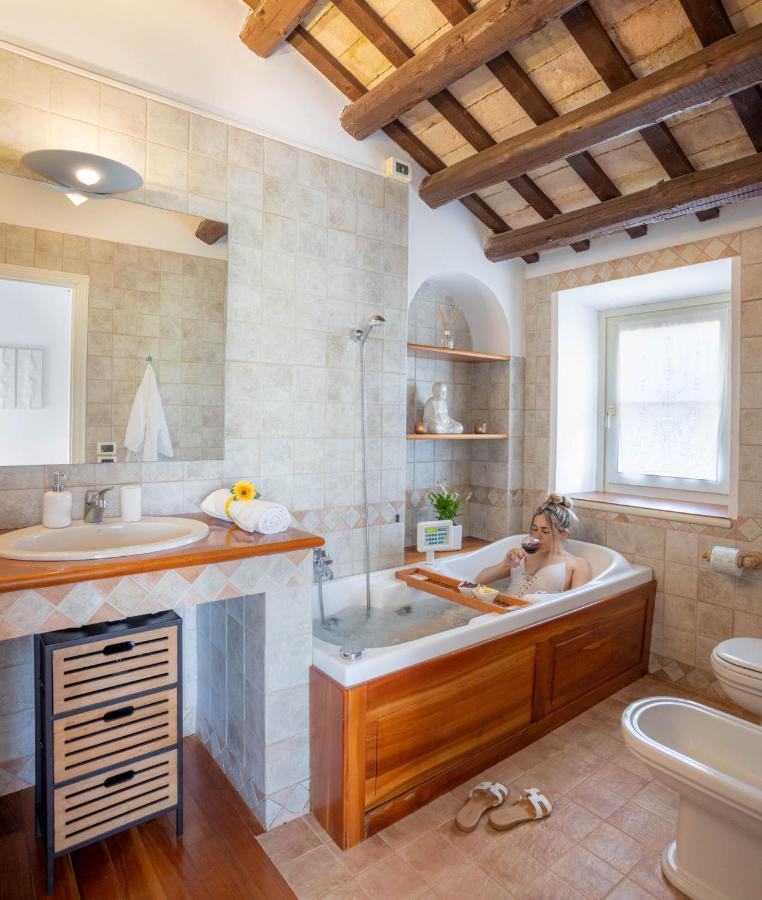 Villa Lemarche B&B Rustico Екстер'єр фото