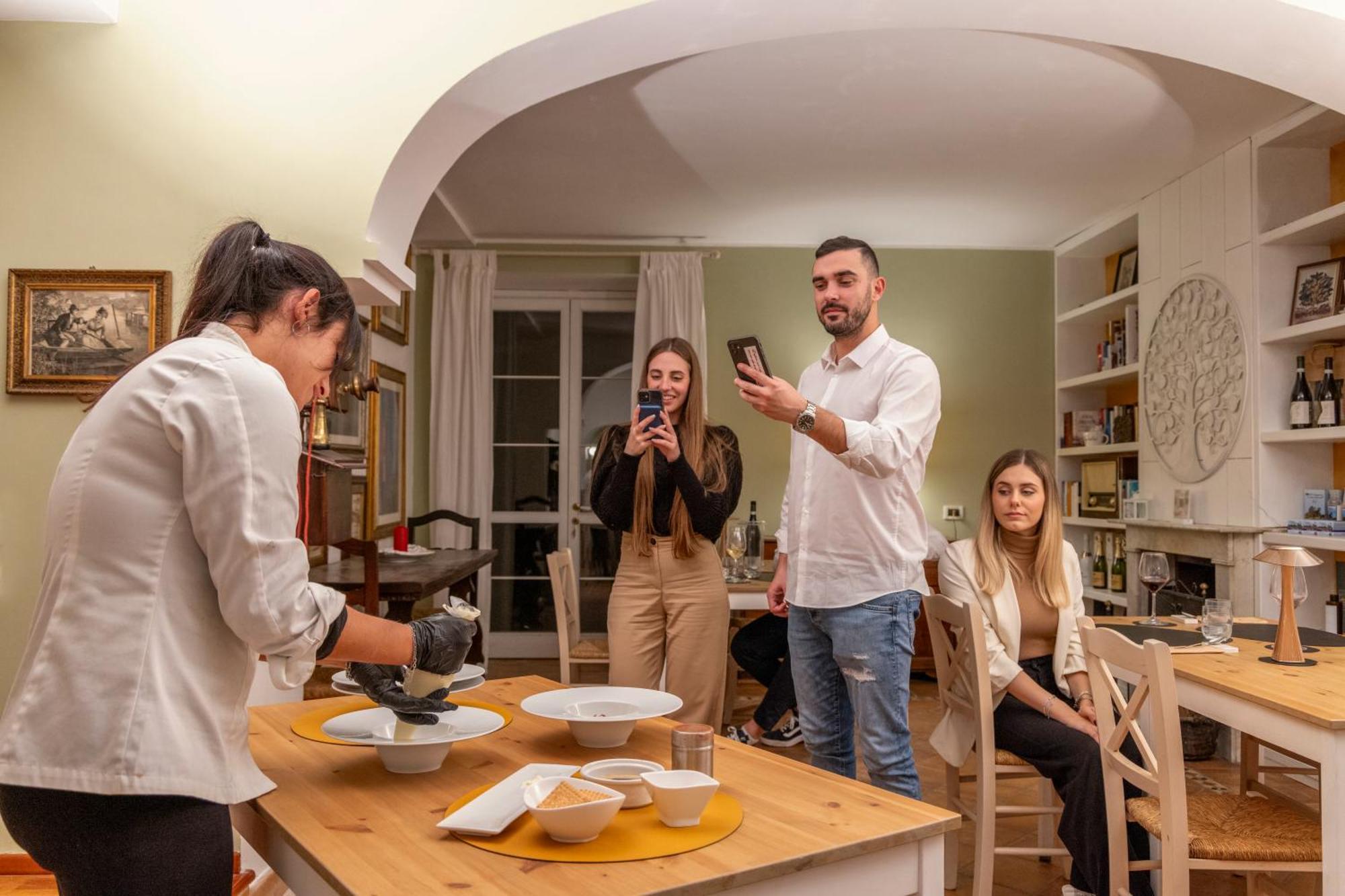 Villa Lemarche B&B Rustico Екстер'єр фото